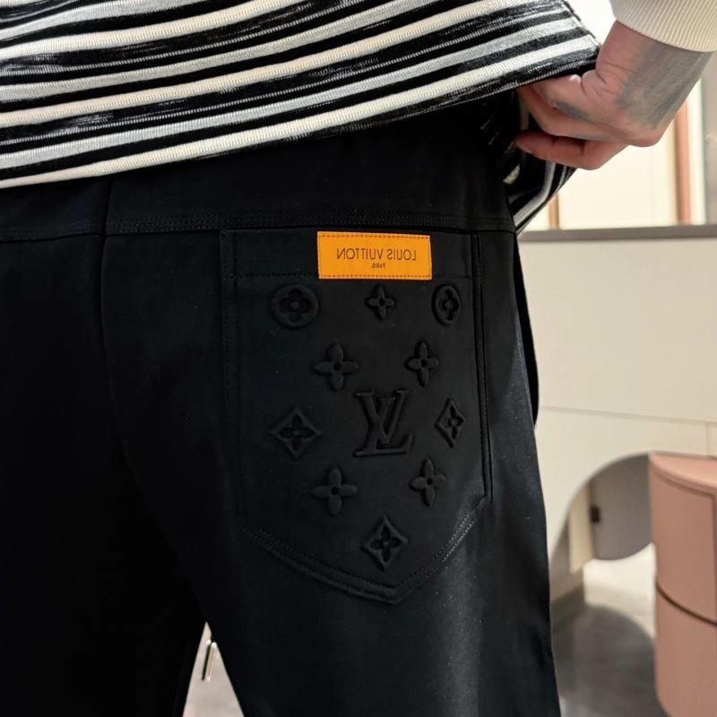 Louis Vuitton Long Pants Flexible 133002