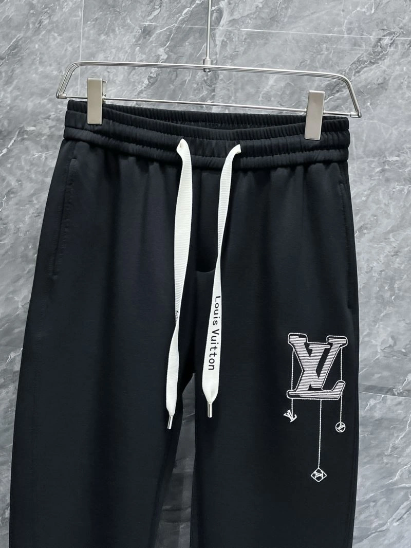 Louis Vuitton Long Pants Sustainable 133012