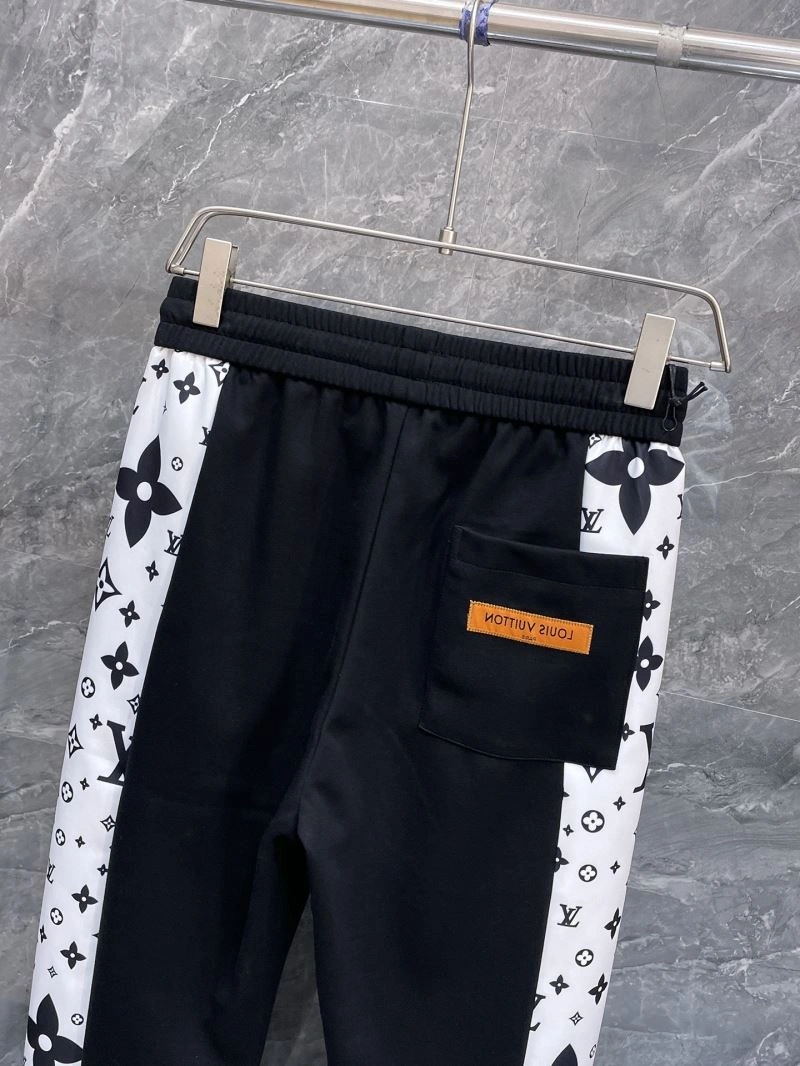 Louis Vuitton Long Pants Effortless 133009