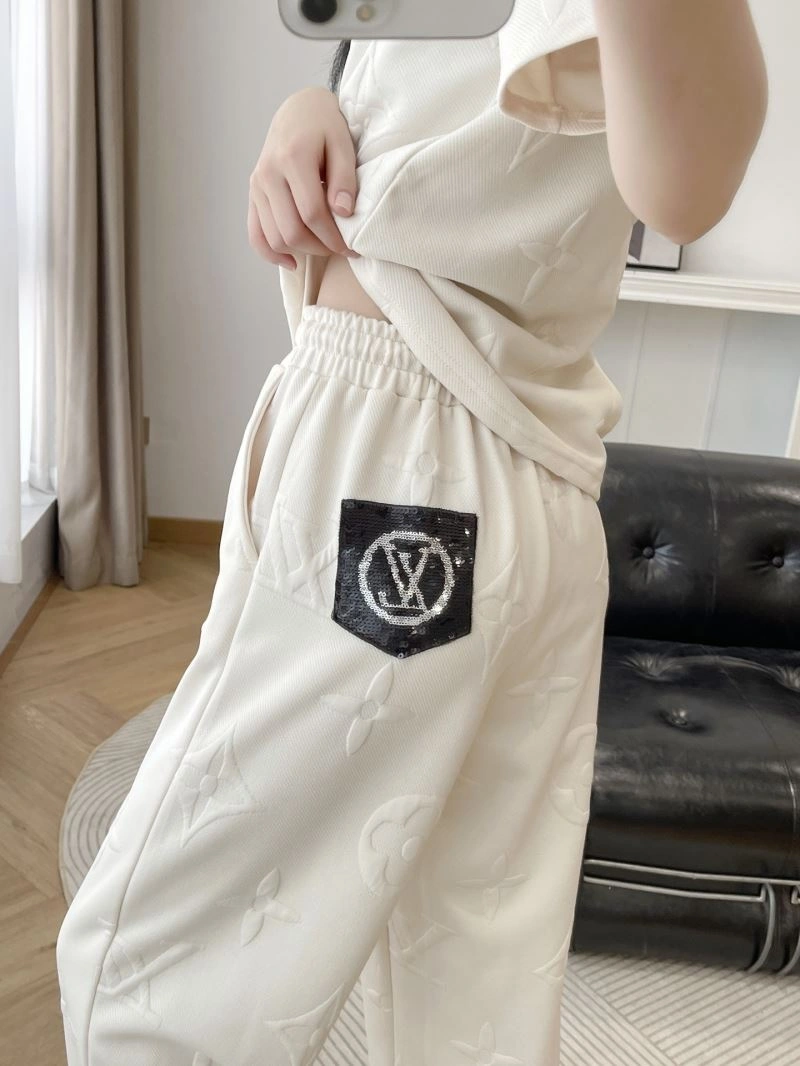 Durable Louis Vuitton Long Suits 138831