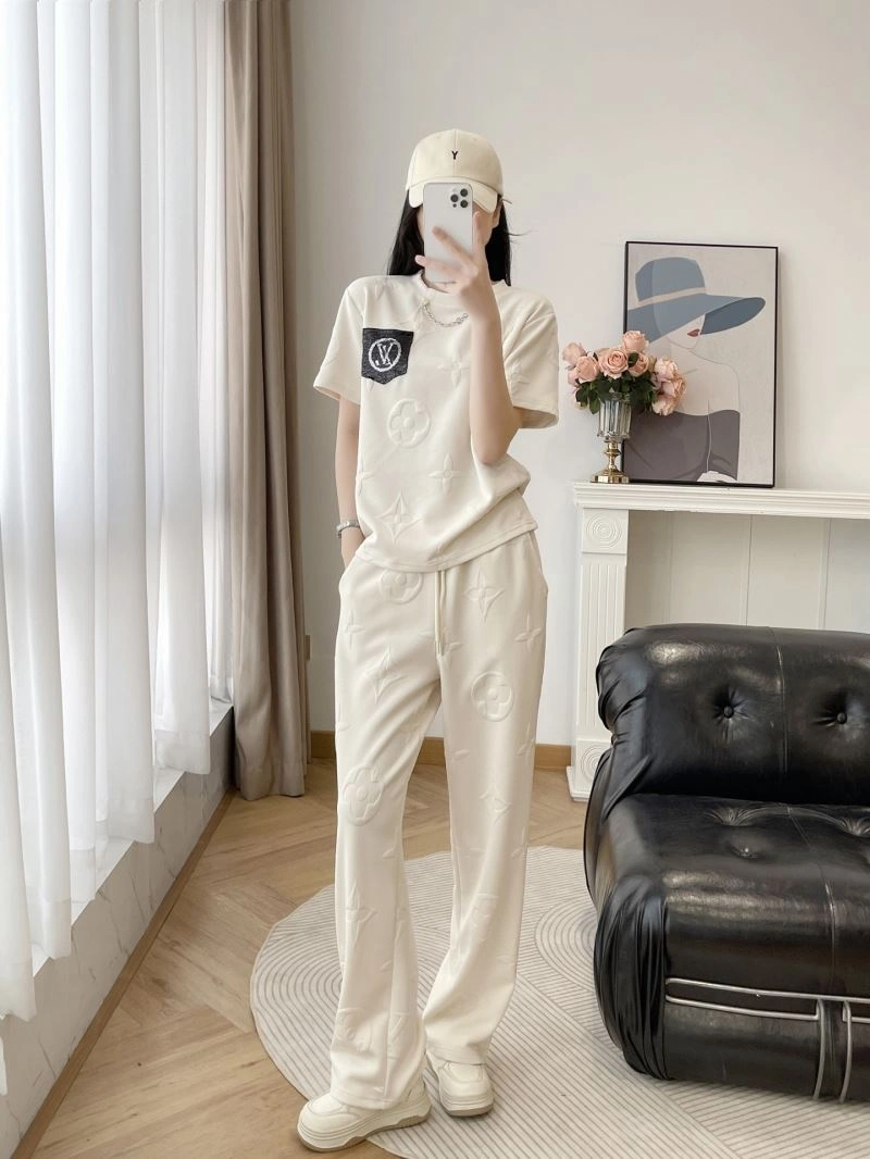Durable Louis Vuitton Long Suits 138831