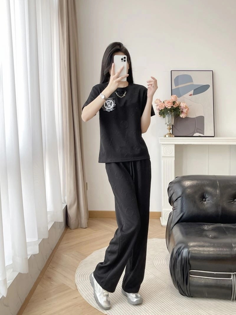 Louis Vuitton Long Suits Trendy 138841