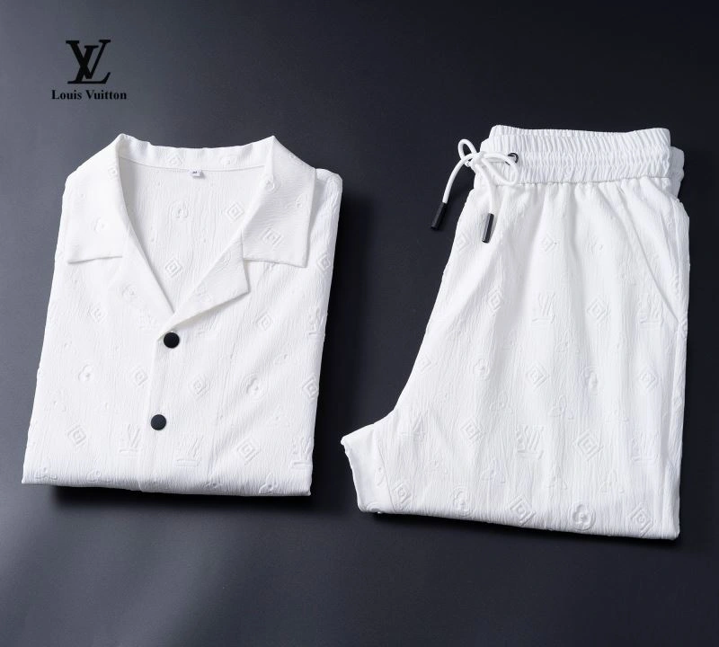 UrbanChic Louis Vuitton Long Suits 139177