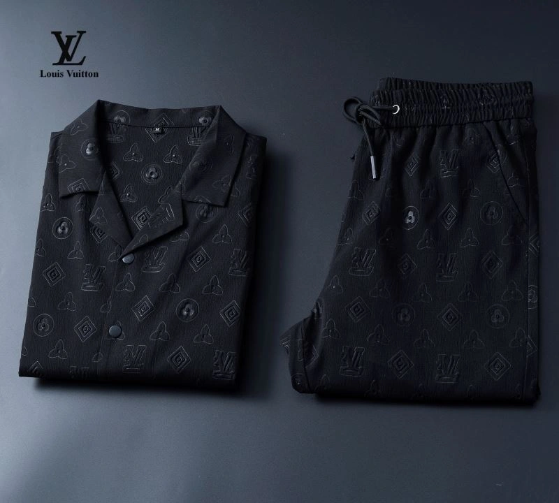 UrbanChic Louis Vuitton Long Suits 139177
