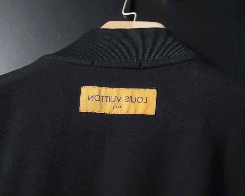 Louis Vuitton Long Suits SmoothTexture 139136