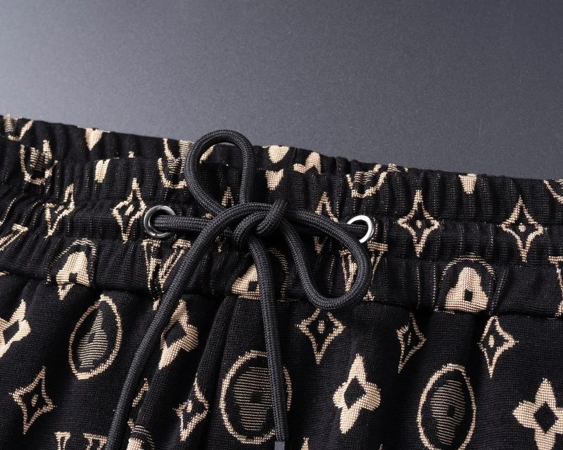 Stretchable Louis Vuitton Long Suits 131977