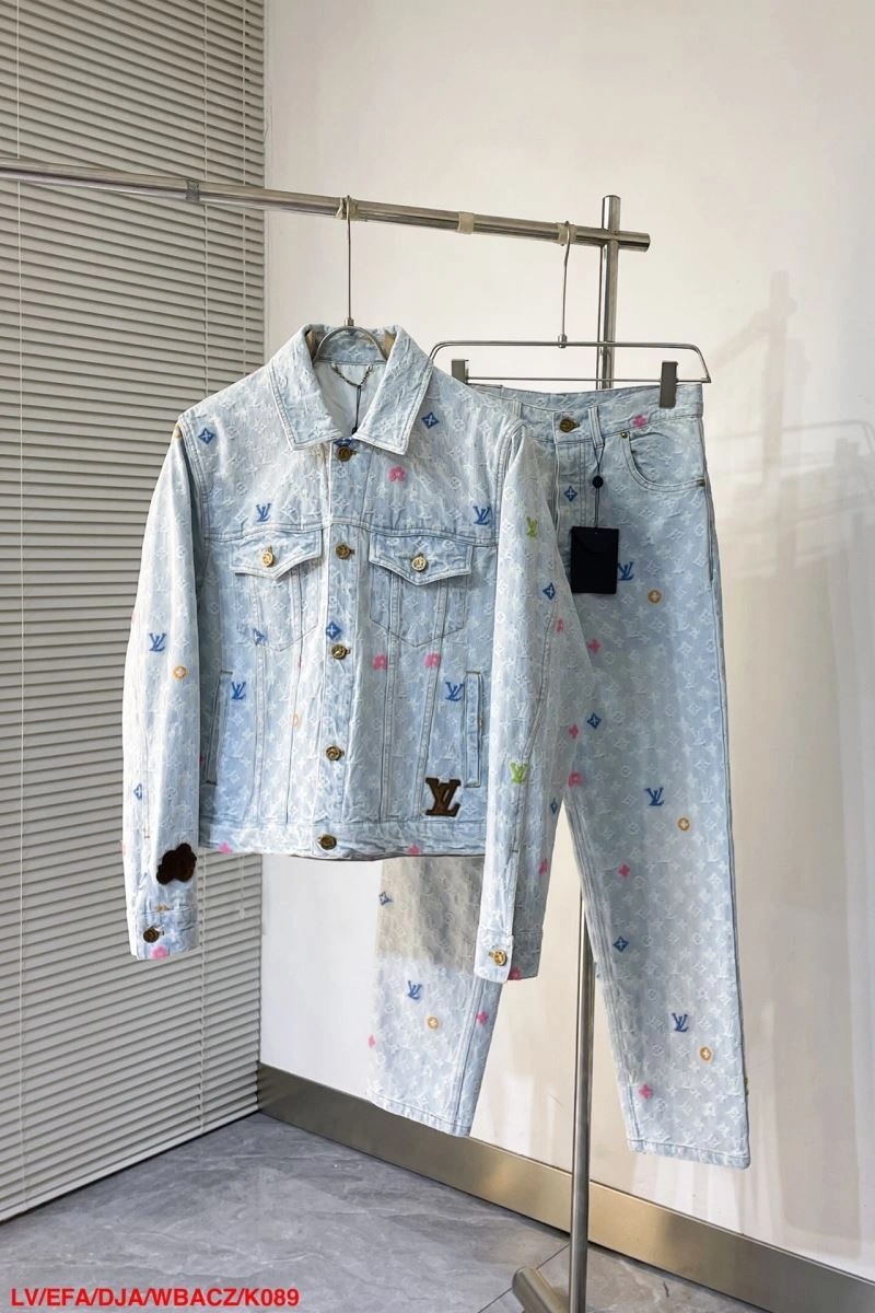 Louis Vuitton Long Suits DailyWear 139119
