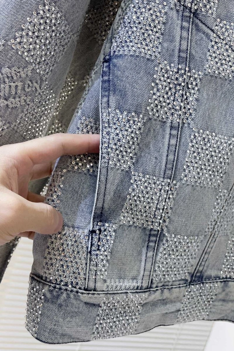 Modern Louis Vuitton Long Suits 139109