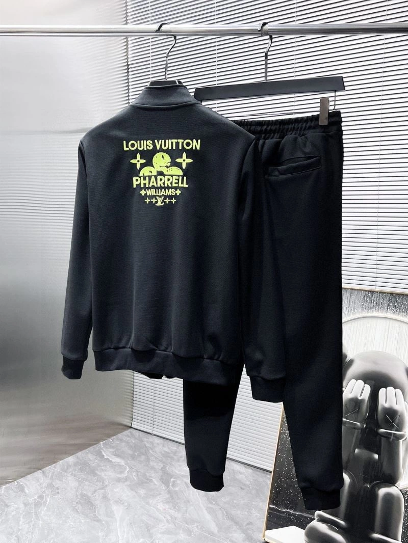 Fashionable Louis Vuitton Long Suits 137785