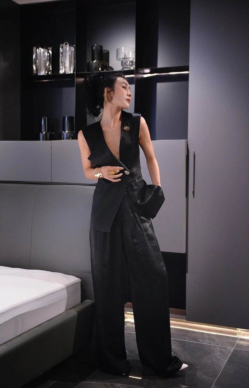 Louis Vuitton Long Suits Modern 131078