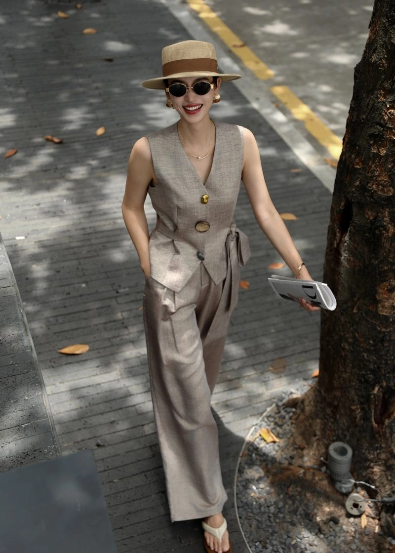 Resilient Louis Vuitton Long Suits 131781