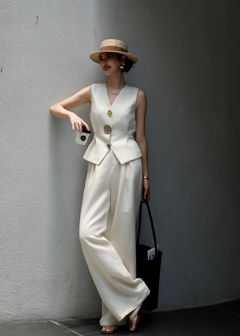 Louis Vuitton Long Suits Breathable 131782