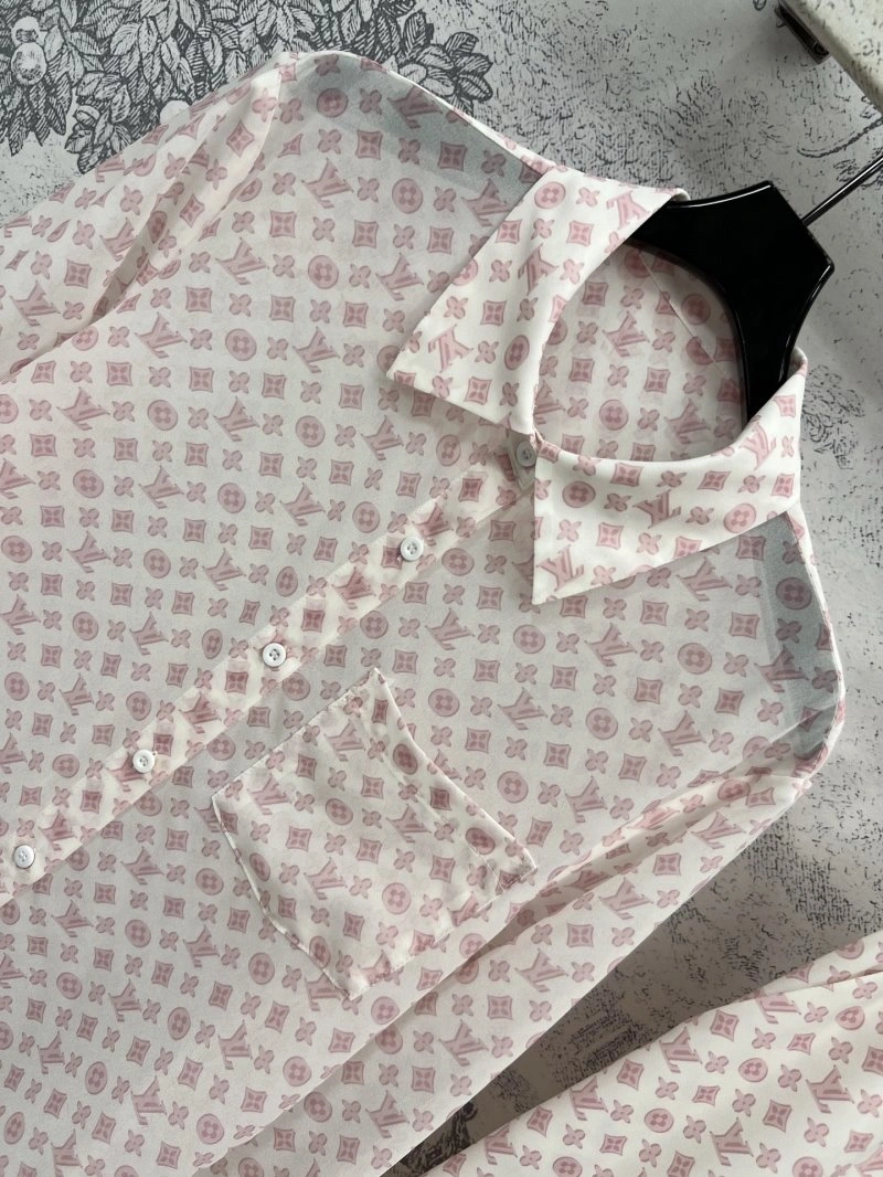 UrbanStyle Louis Vuitton Long Suits 130756