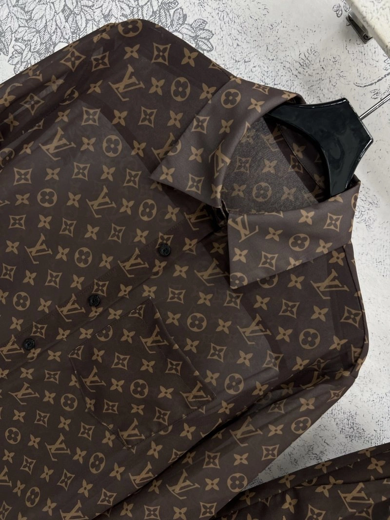 Louis Vuitton Long Suits Functional 130754
