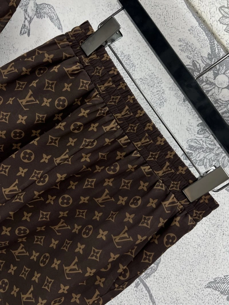 Louis Vuitton Long Suits Functional 130754