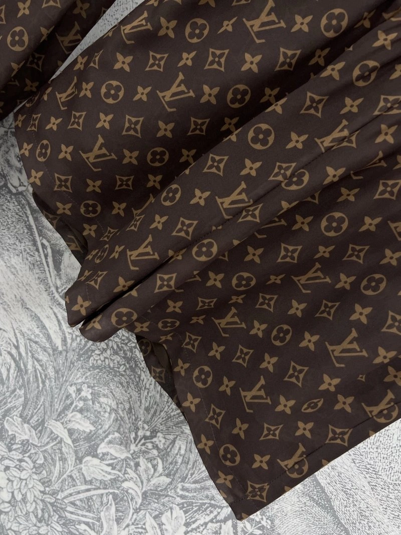 Louis Vuitton Long Suits Functional 130754