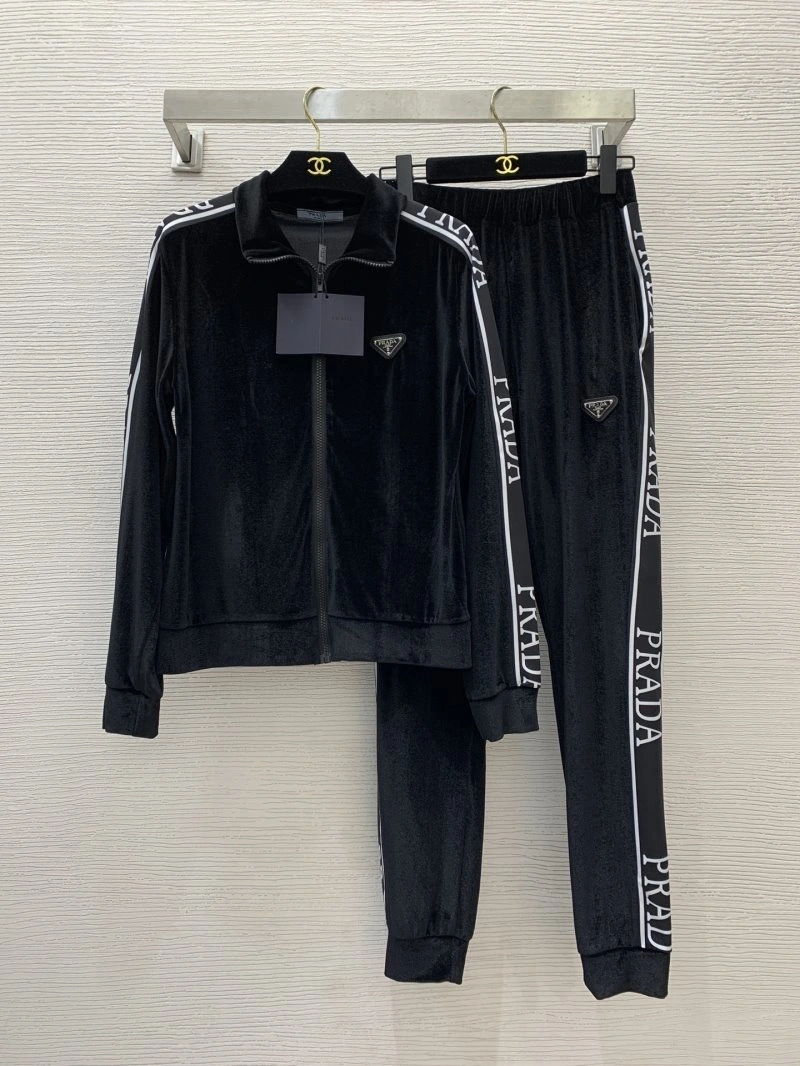 ZipUp Louis Vuitton Long Suits 130749