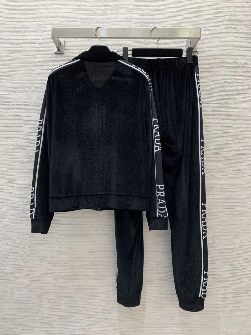 ZipUp Louis Vuitton Long Suits 130749