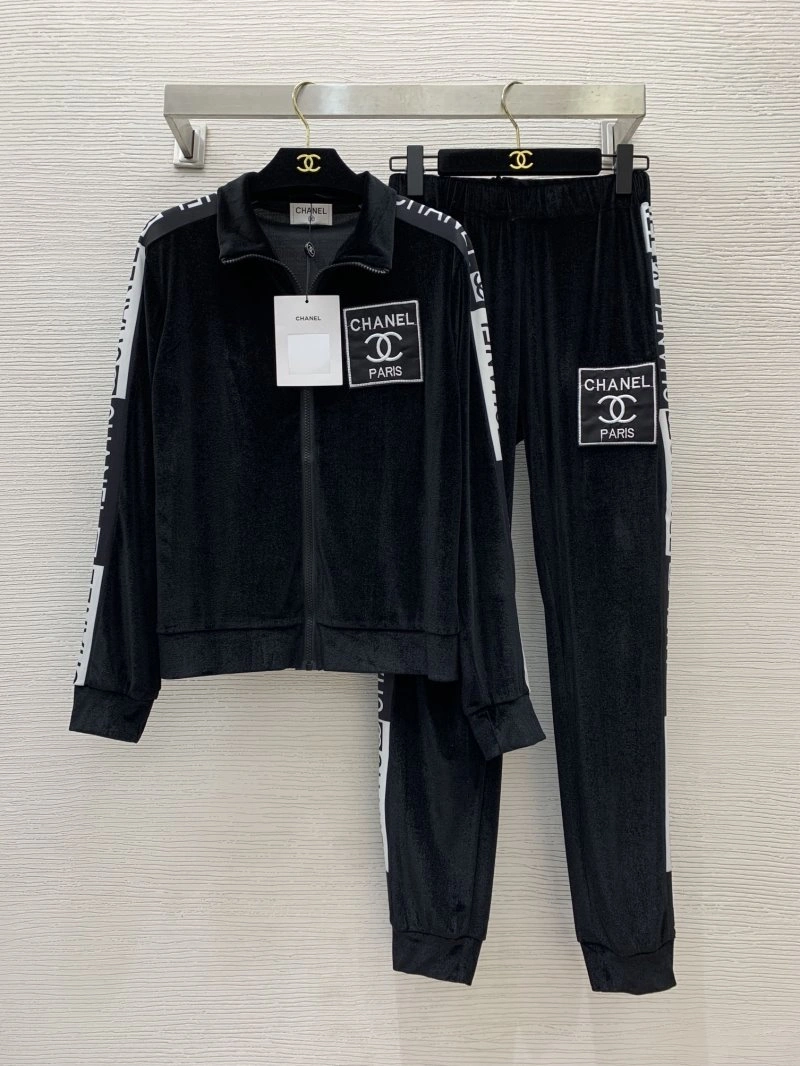 ZipUp Louis Vuitton Long Suits 130749