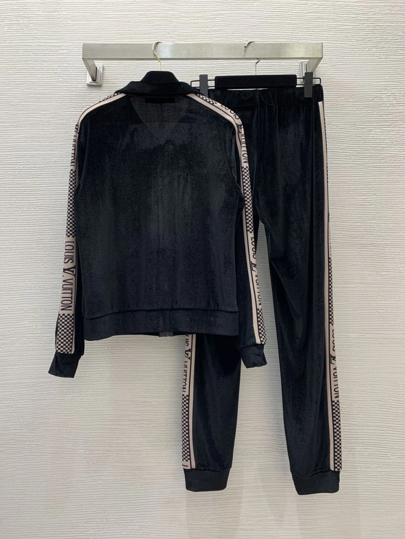 ZipUp Louis Vuitton Long Suits 130749