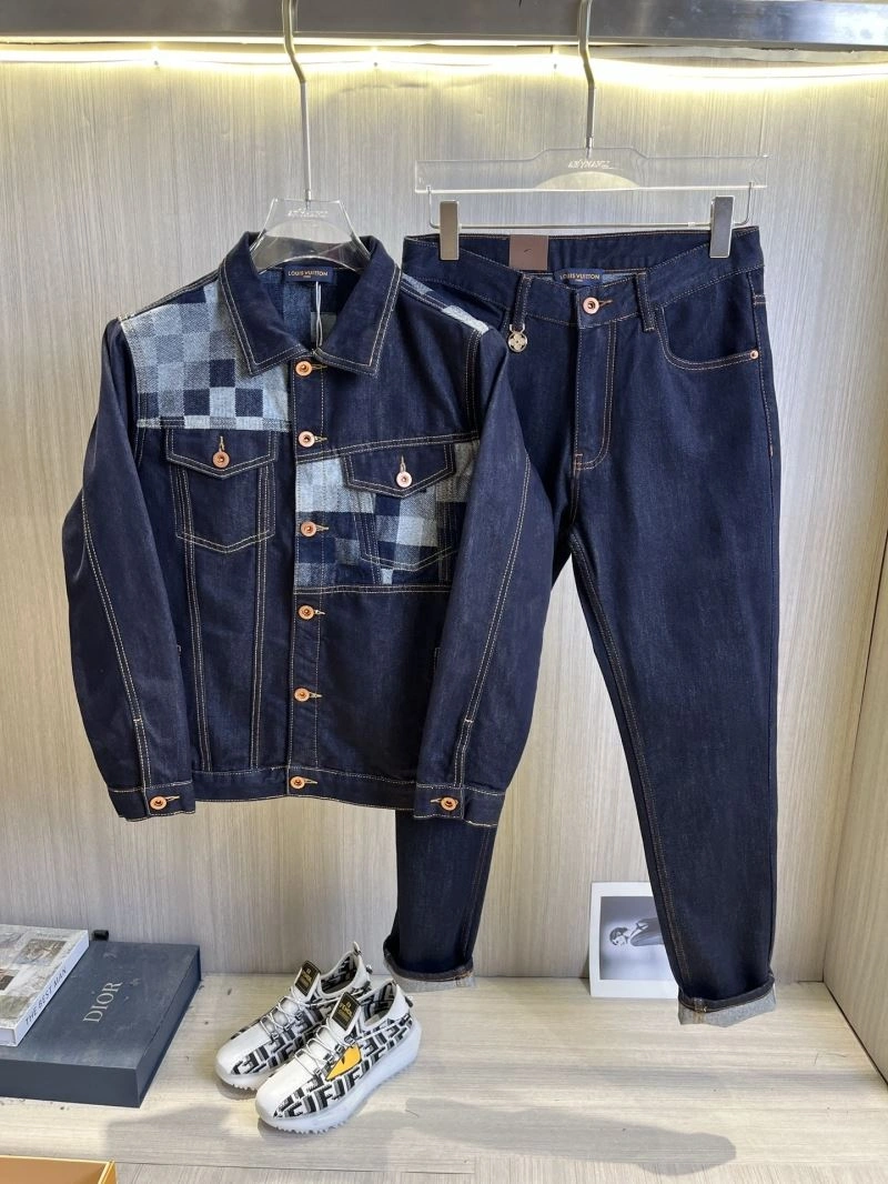 Lightweight Louis Vuitton Long Suits 135842