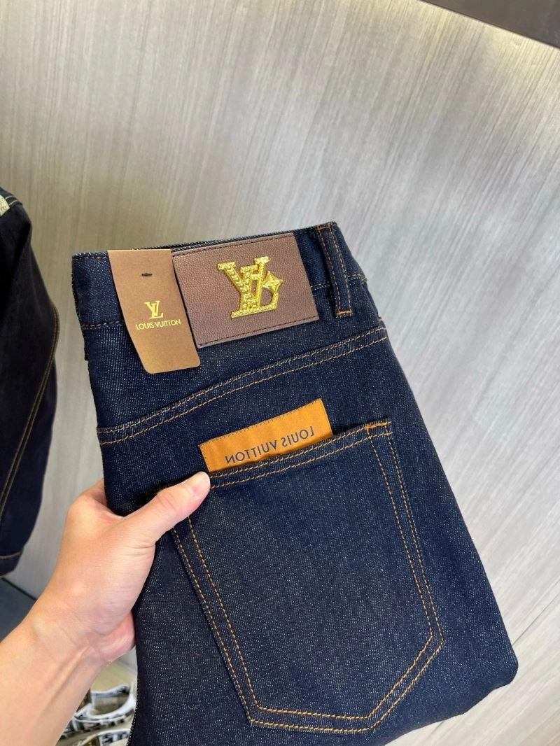 Lightweight Louis Vuitton Long Suits 135842
