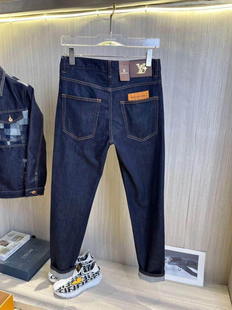 Lightweight Louis Vuitton Long Suits 135842