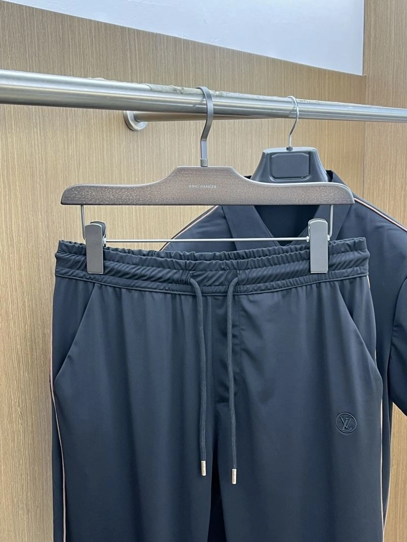 Louis Vuitton Long Suits Sustainable 132981