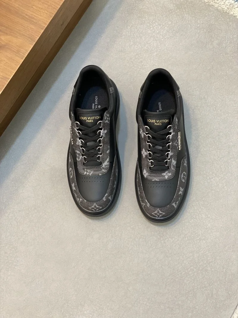 Durable Louis Vuitton Low Shoes 30792