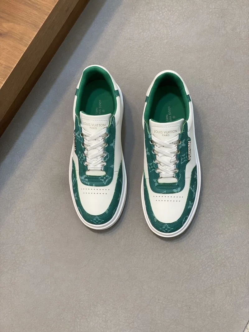 WeatherProof Louis Vuitton Low Shoes 30784