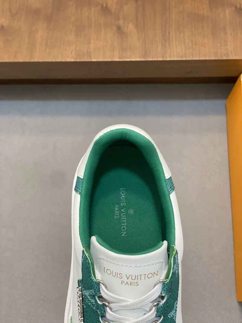 WeatherProof Louis Vuitton Low Shoes 30784