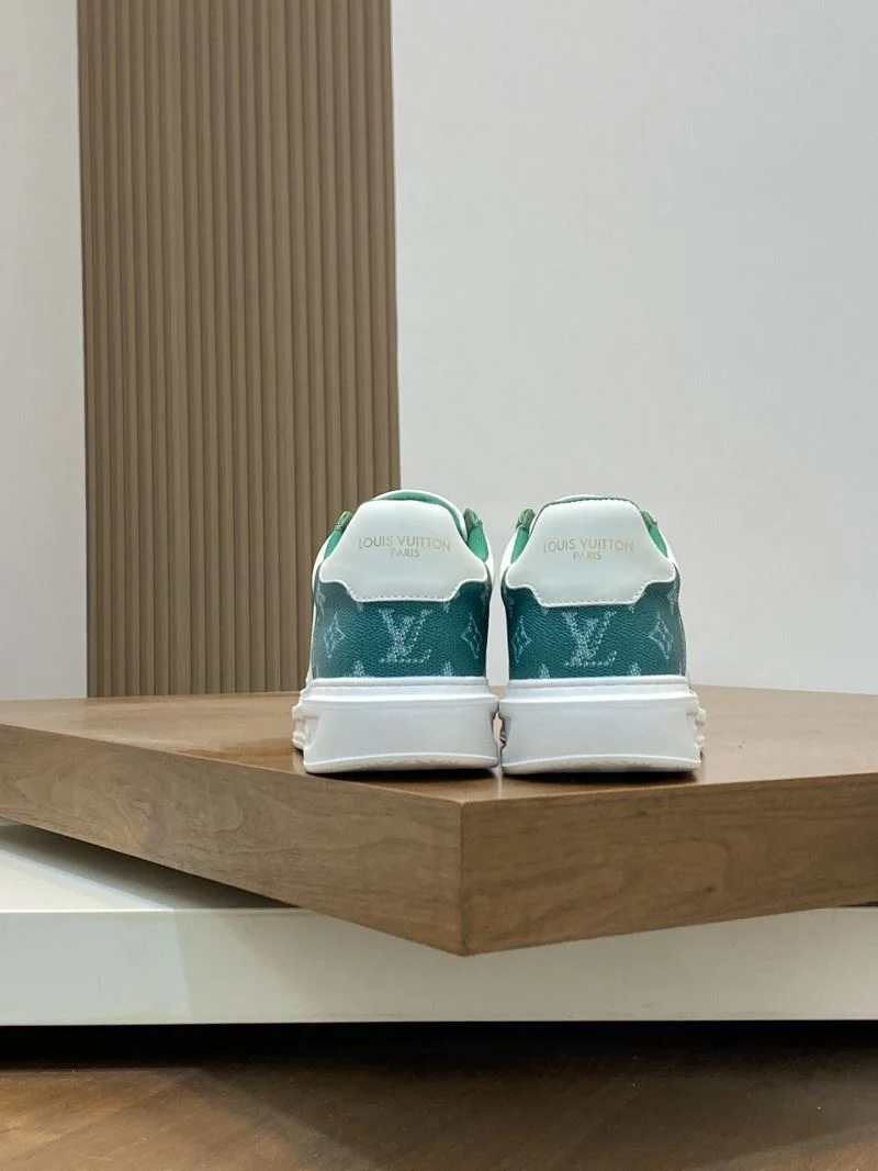 WeatherProof Louis Vuitton Low Shoes 30784
