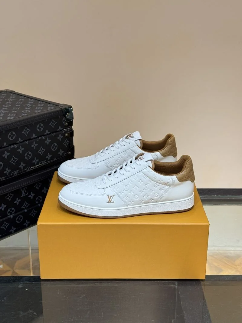 Bright Louis Vuitton Low Shoes 30816