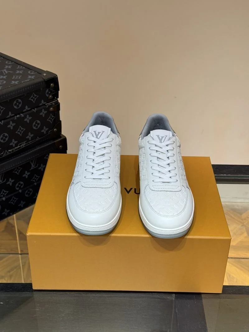 Louis Vuitton Low Shoes Practical 30324