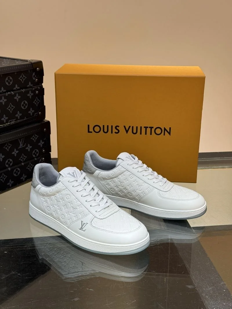 Louis Vuitton Low Shoes Practical 30324