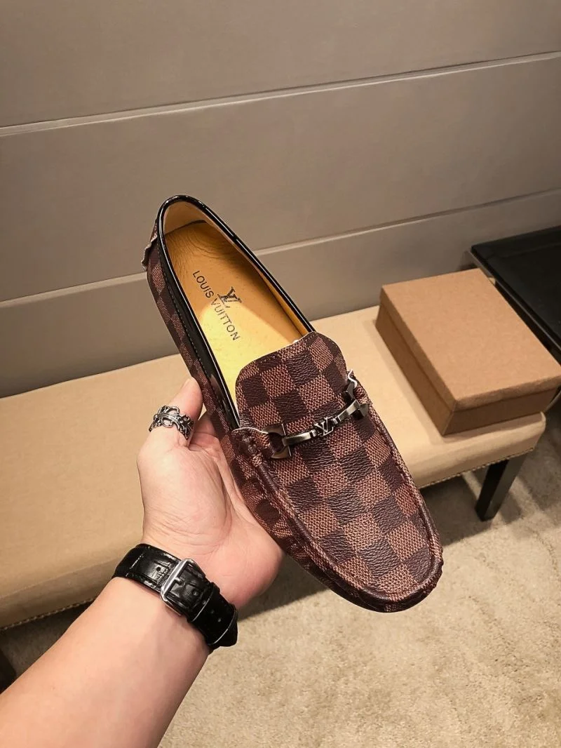 Louis Vuitton Low Shoes DailyWear 30807