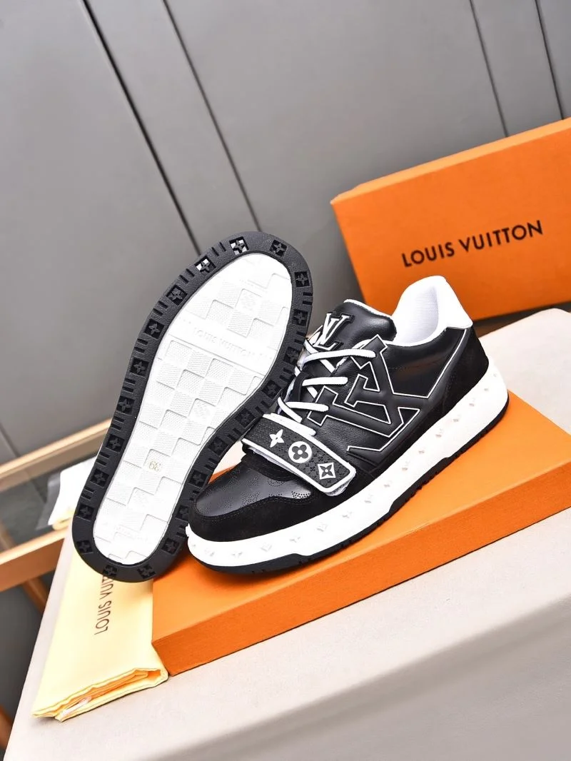 Bold Louis Vuitton Low Shoes 30804