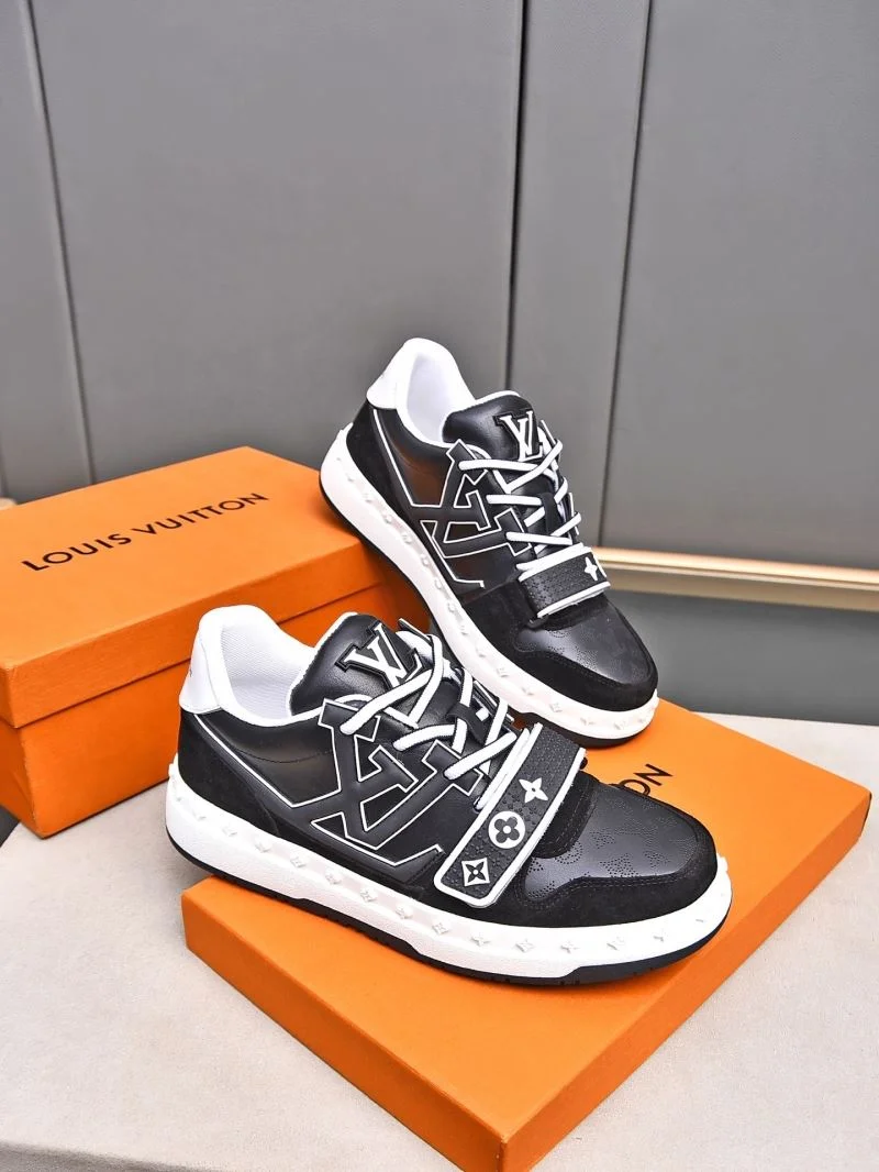 Bold Louis Vuitton Low Shoes 30804