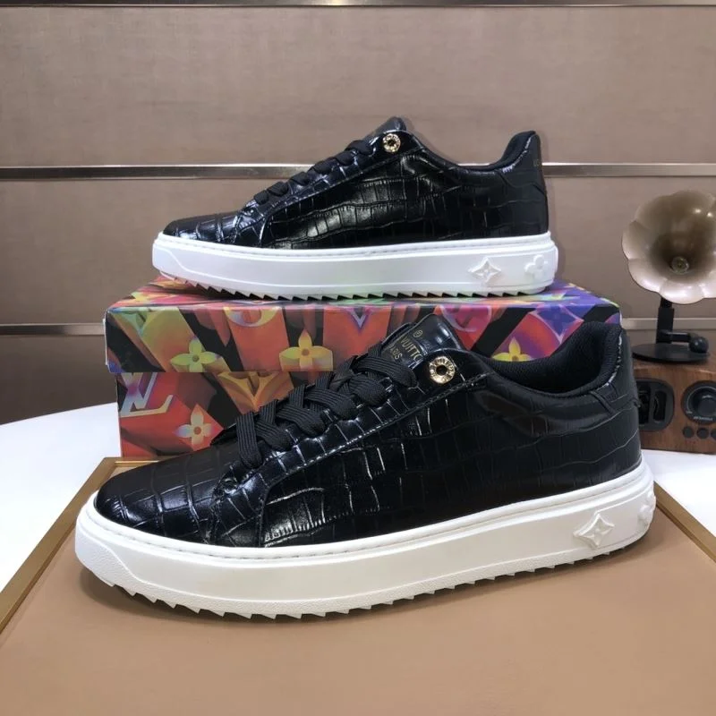 Resilient Louis Vuitton Low Shoes 30796