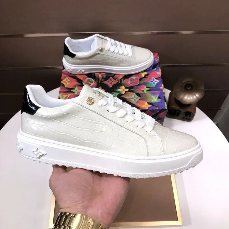 Louis Vuitton Low Shoes Supportive 30815