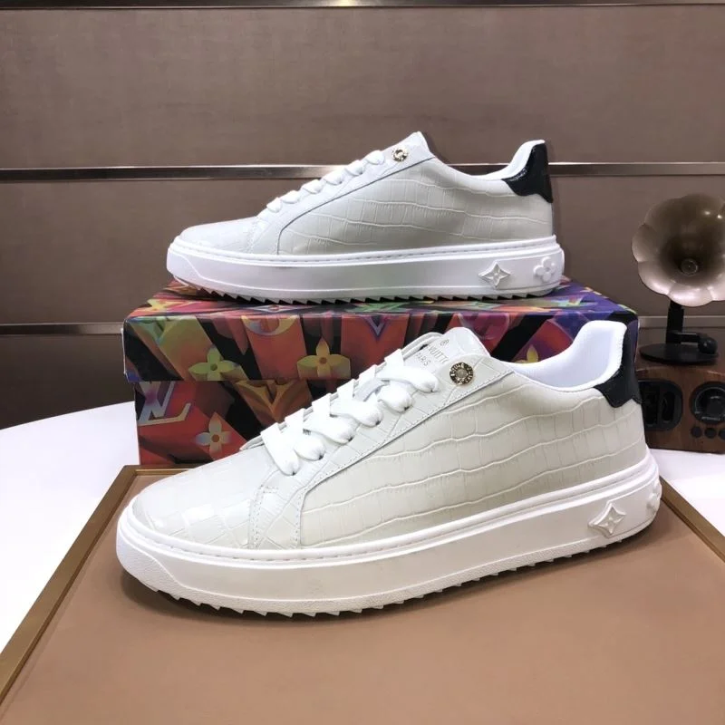 Louis Vuitton Low Shoes Supportive 30815