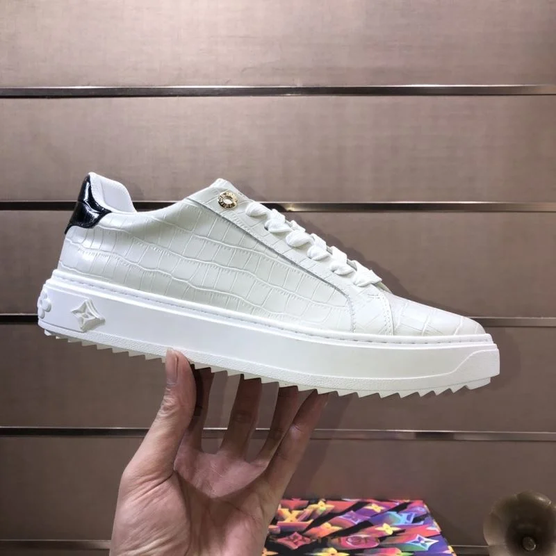 Louis Vuitton Low Shoes Supportive 30815