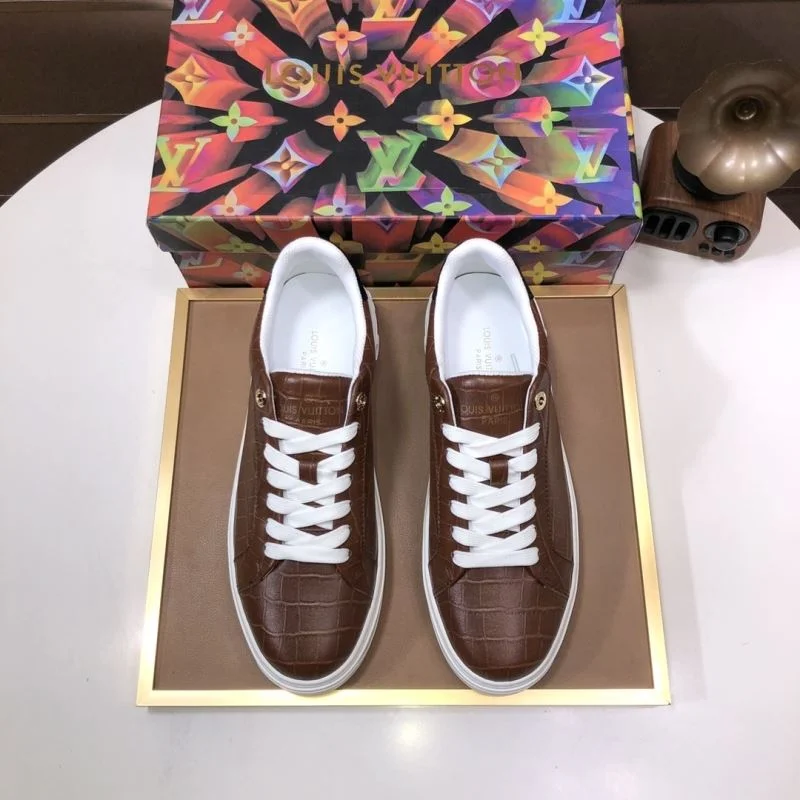 Sophisticated Louis Vuitton Low Shoes 30782