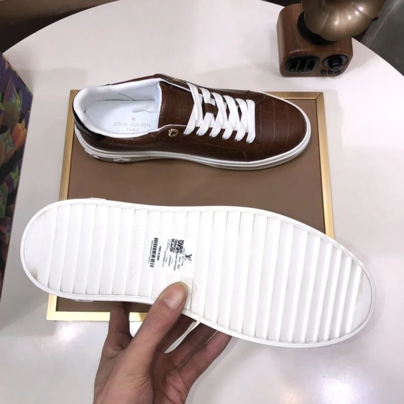 Sophisticated Louis Vuitton Low Shoes 30782