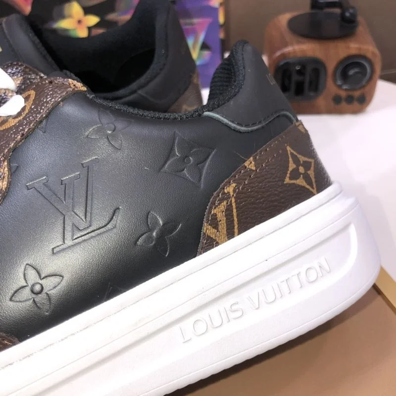 TimelessDesign Louis Vuitton Low Shoes 30805