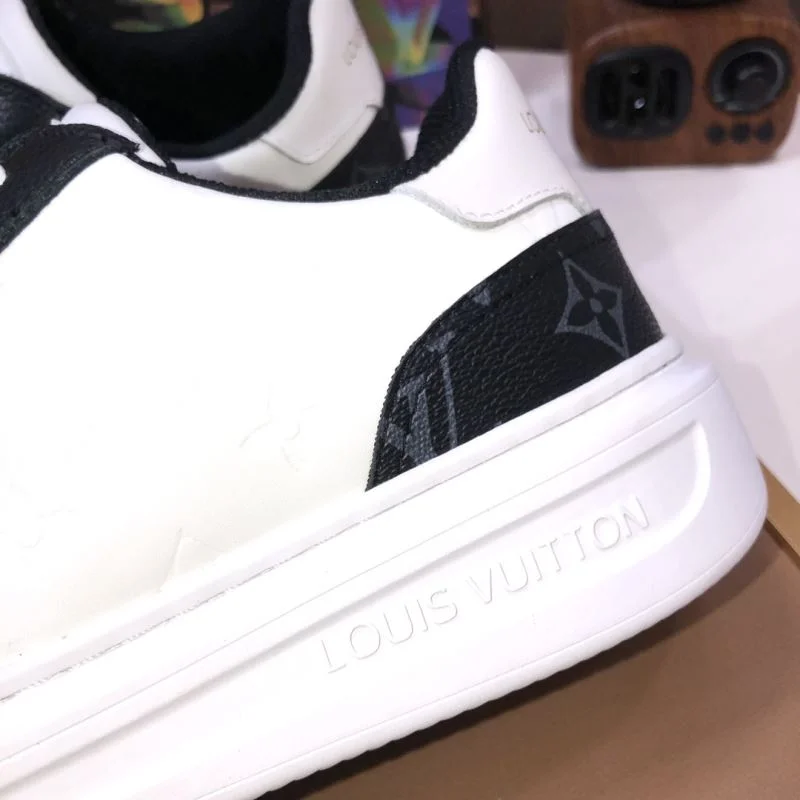 Louis Vuitton Low Shoes Stretchable 30781