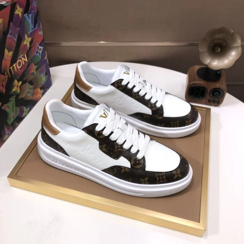 Louis Vuitton Low Shoes Bold 30794