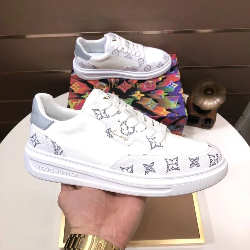 ZipUp Louis Vuitton Low Shoes 30810