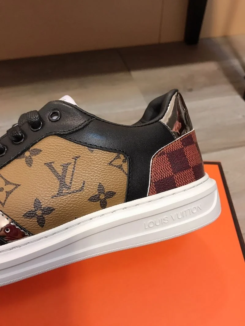 Louis Vuitton Low Shoes Chic 30778