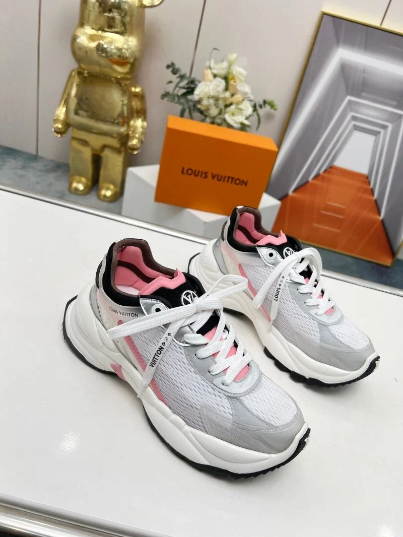 Louis Vuitton Low Shoes ComfortFit 30776